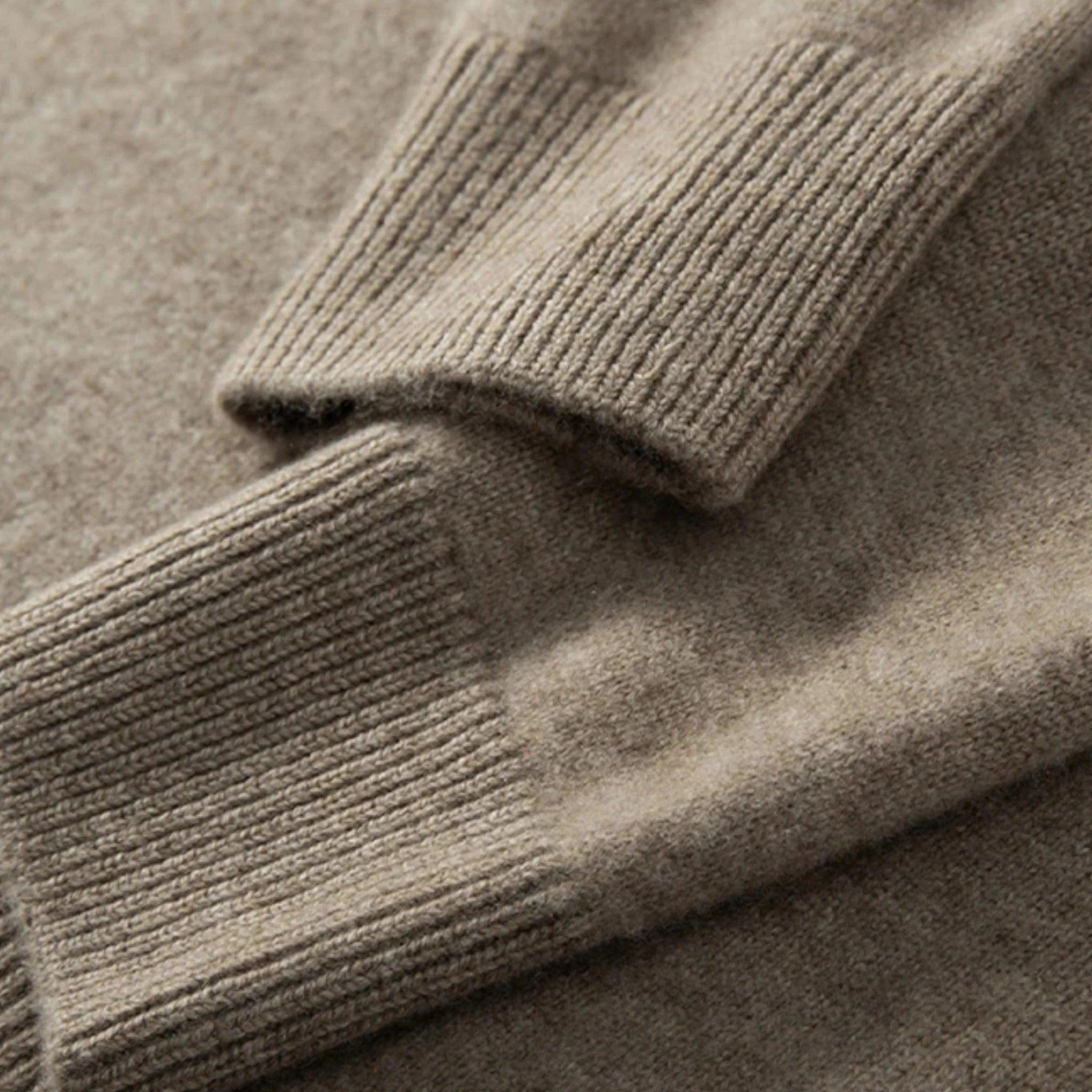 Elowen™ | Women’s Cashmere Turtleneck Sweater