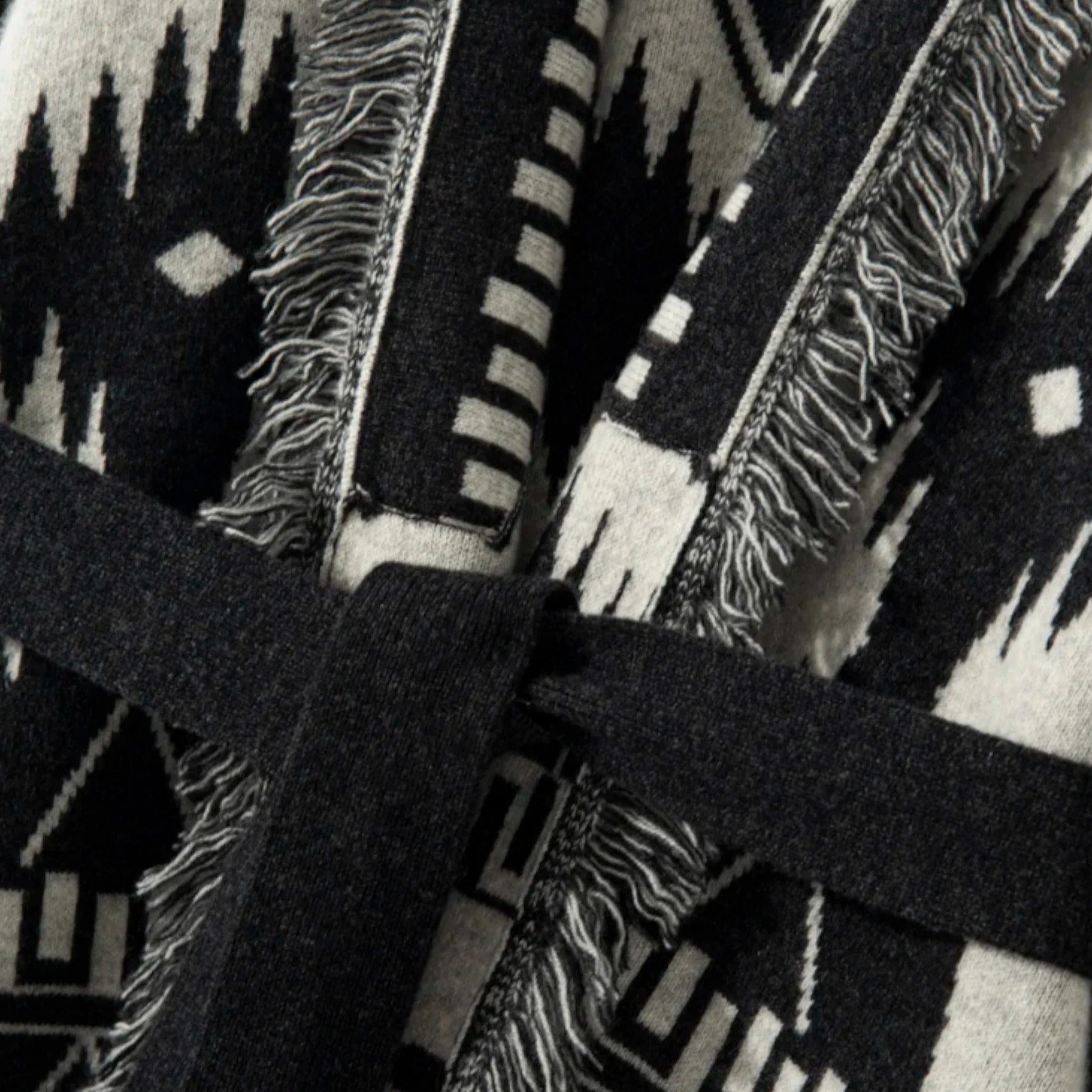 Elowen™ | Women’s Cashmere Jacquard Cardigan